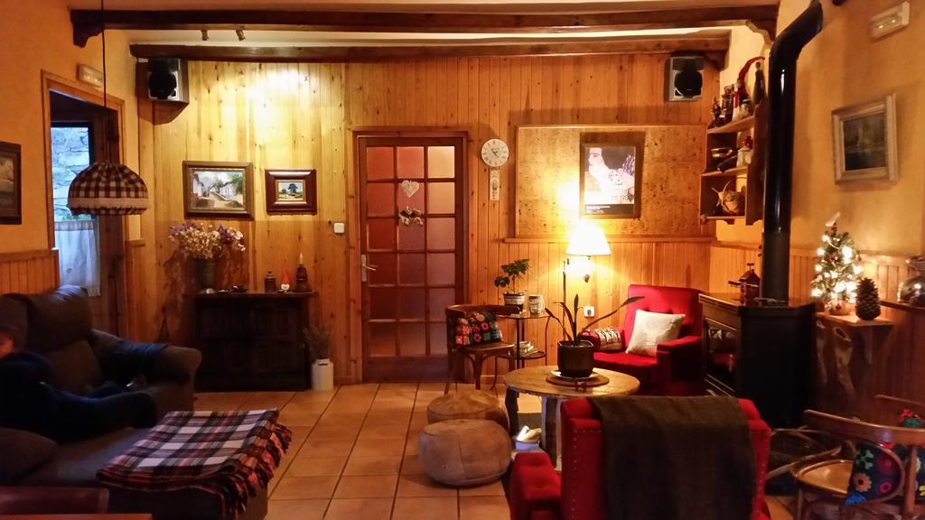 Auberge de jeunesse Xalet Refugi Pere Carné à La Molina  Extérieur photo