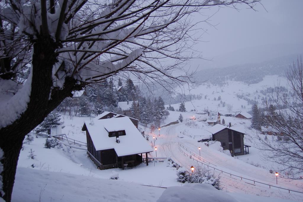 Auberge de jeunesse Xalet Refugi Pere Carné à La Molina  Extérieur photo